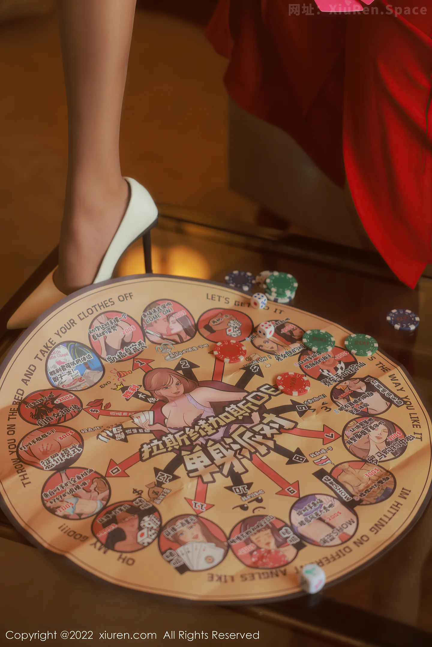 图片[6]-[XiuRen秀人网] VOL.5542 模特hebe韩心雨澳门旅拍性感红色长裙配超薄黑丝迷人诱惑写真56P-秀人网官方网站